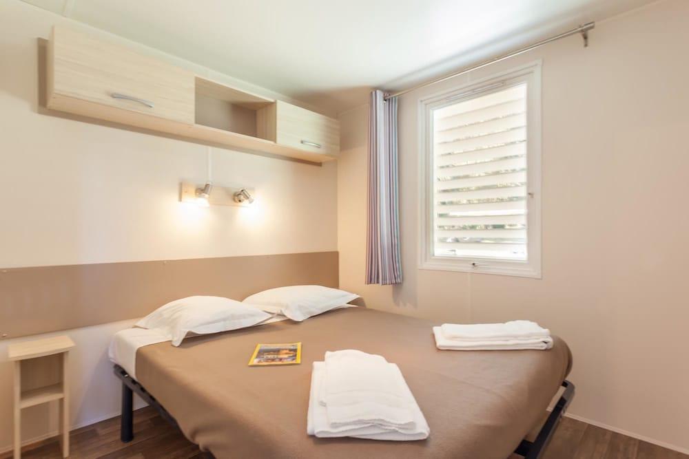 Domaine De L'Orangerie De Lanniron Hotel Кимпер Екстериор снимка