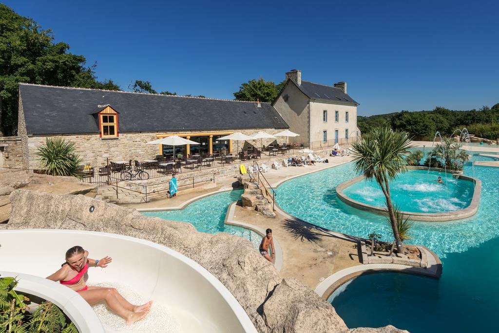 Domaine De L'Orangerie De Lanniron Hotel Кимпер Екстериор снимка