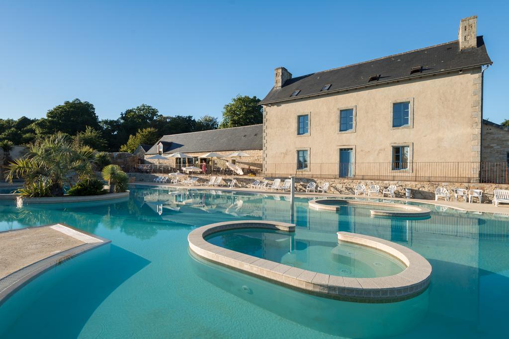 Domaine De L'Orangerie De Lanniron Hotel Кимпер Екстериор снимка